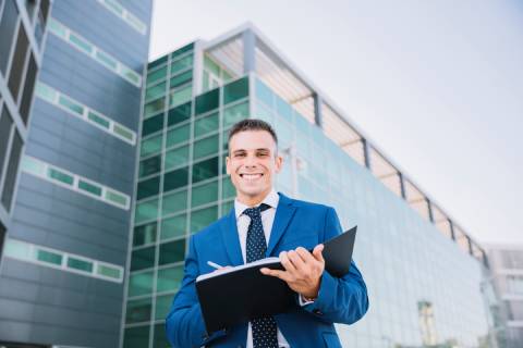 Seguro empresarial da LUNAC Seguros, corretora de seguro no Rio de Janeiro